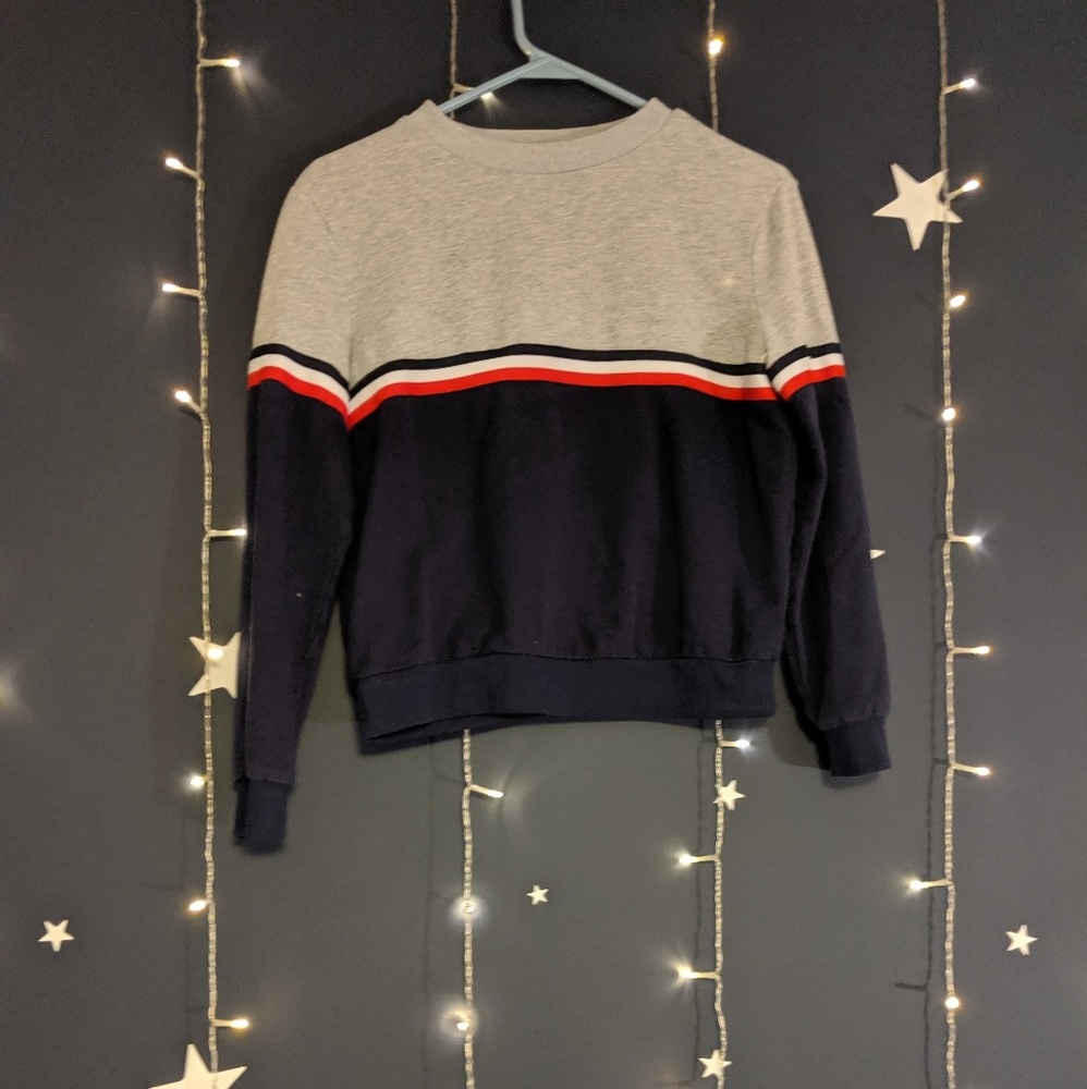 Color block sweatshirt